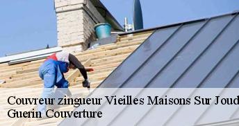 Couvreur zingueur 45260